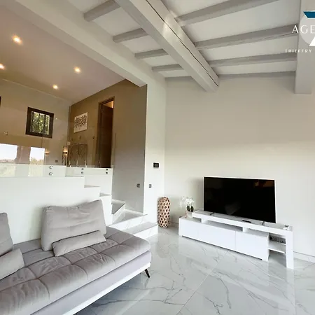 Esquirou Villa Sainte-Maxime
