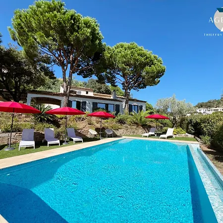 Esquirou Villa *